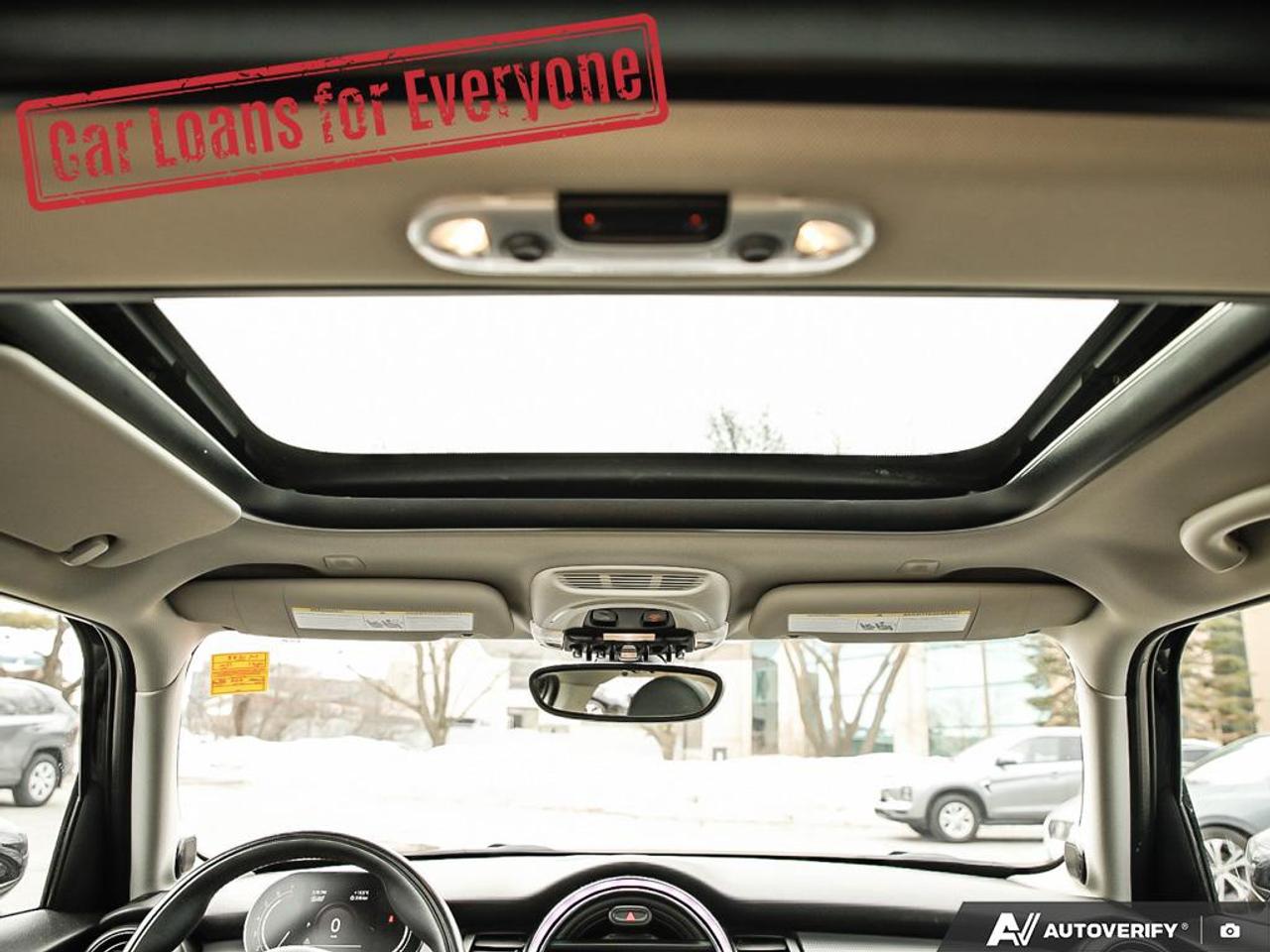 2021 MINI 5 Door Cooper Photo