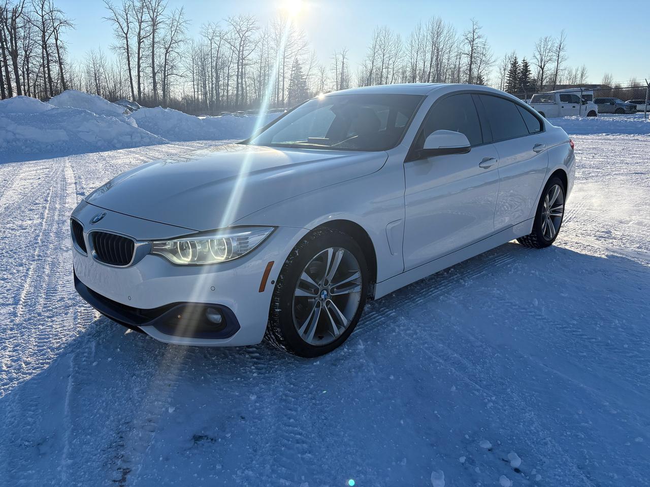 2015 BMW 4 Series 428i xDrive Photo0