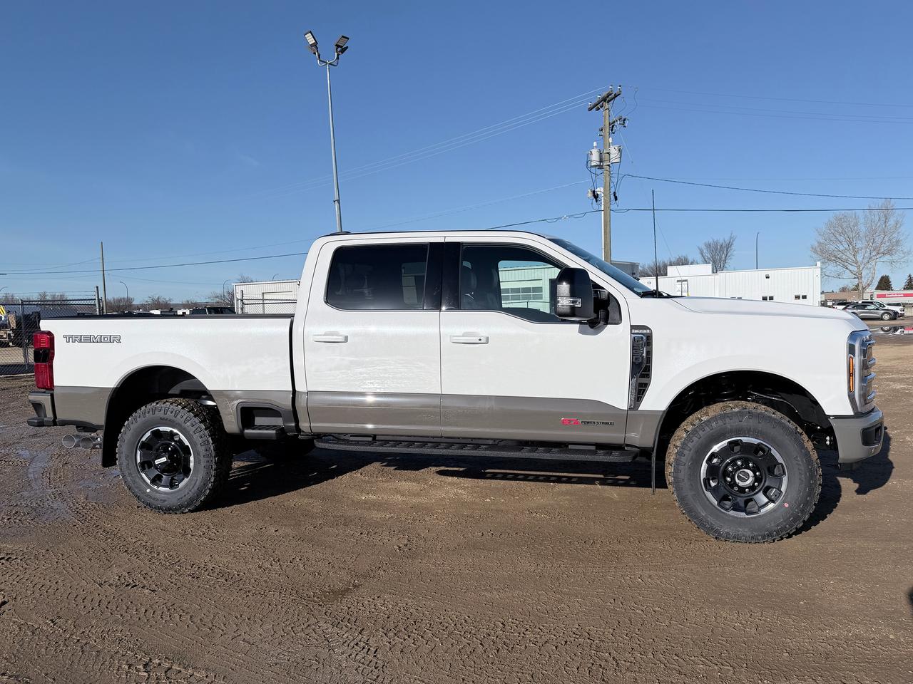 2026 Ford F-350 Super Duty SRW King Ranch Photo2