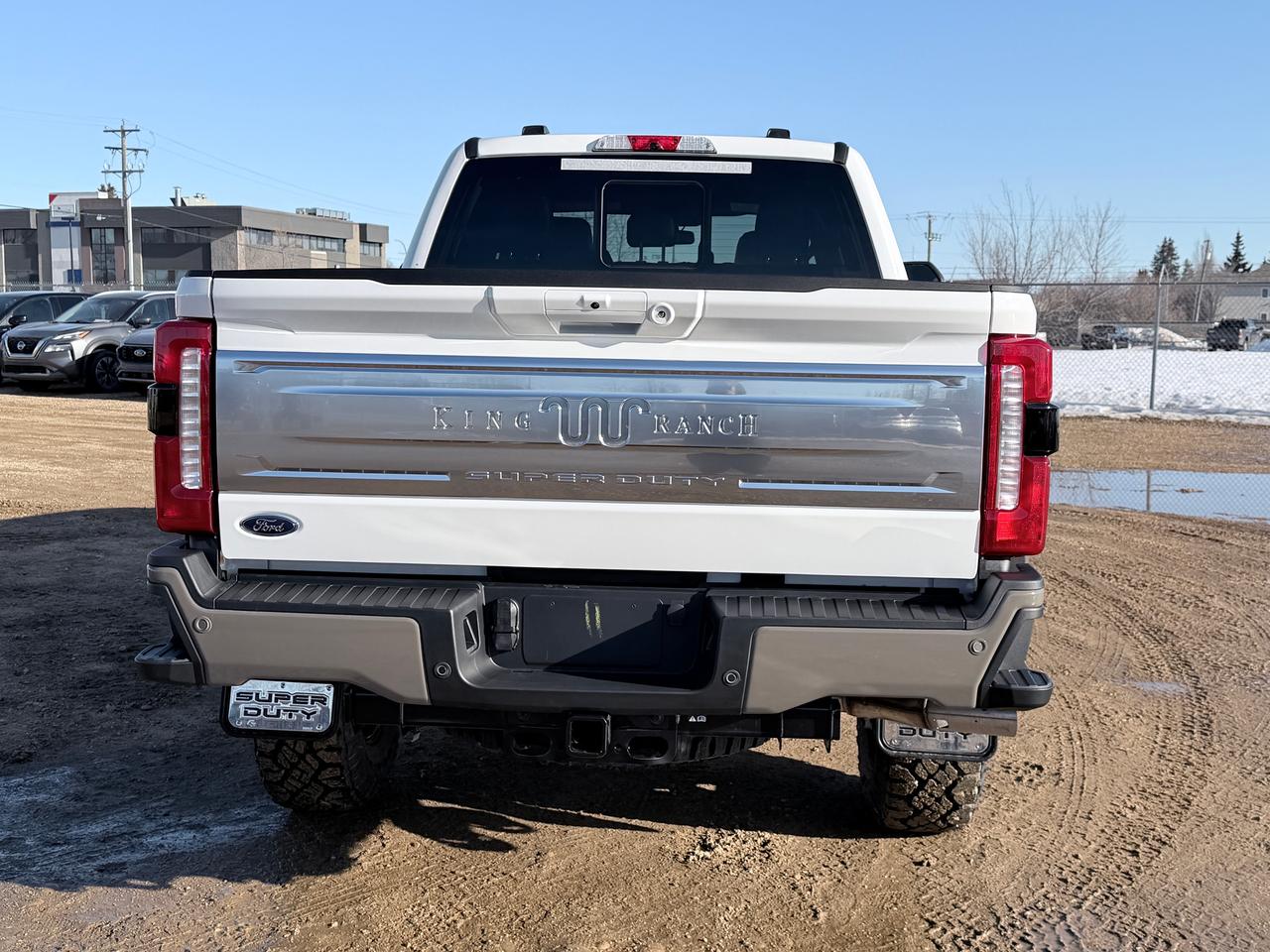 2026 Ford F-350 Super Duty SRW King Ranch Photo3