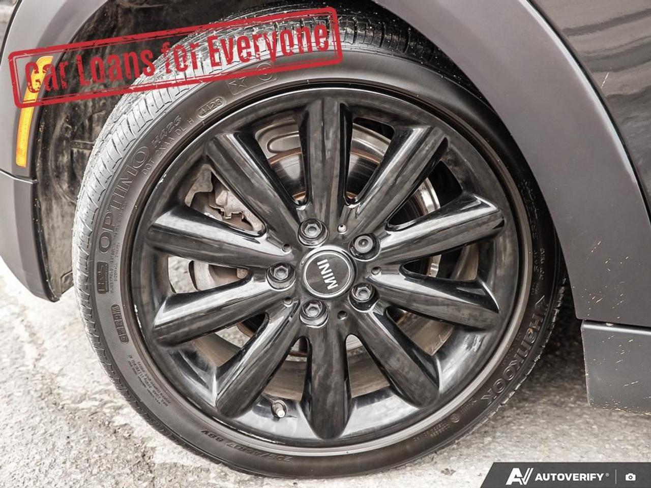 2021 MINI 5 Door Cooper Photo