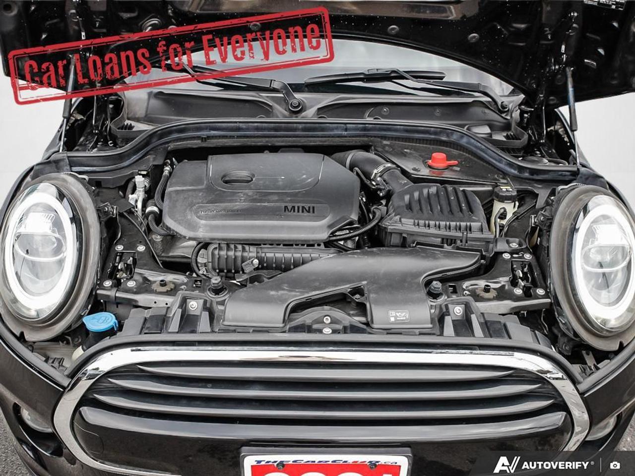 2021 MINI 5 Door Cooper Photo