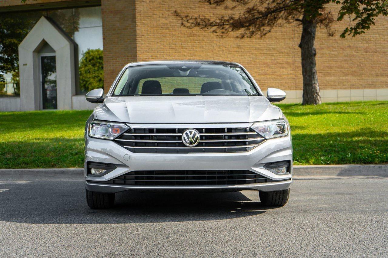 2021 Volkswagen Jetta Execline Photo