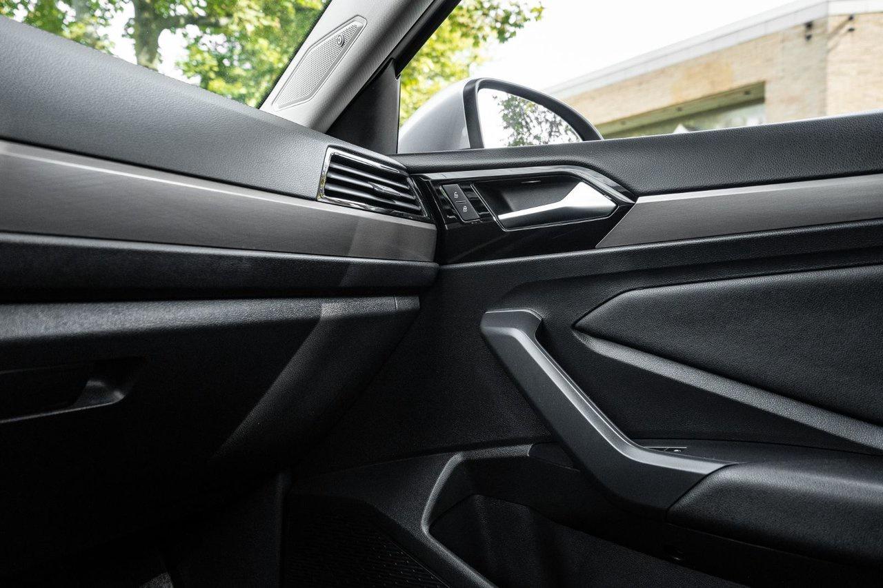 2021 Volkswagen Jetta Execline Photo