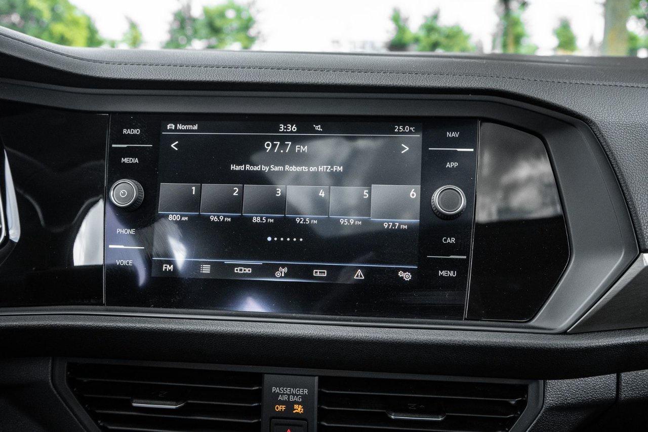 2021 Volkswagen Jetta Execline Photo