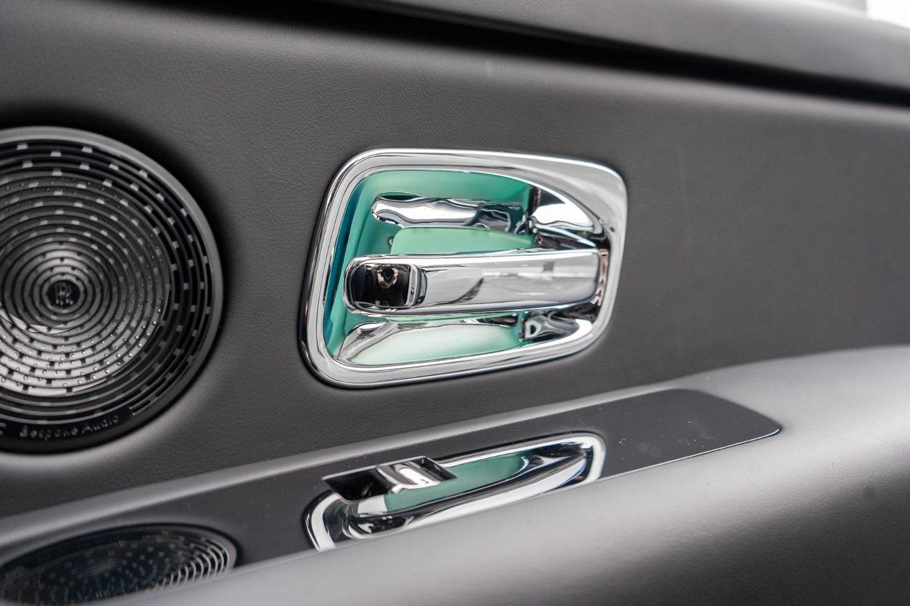 2025 Rolls-Royce Cullinan Black Badge Photo