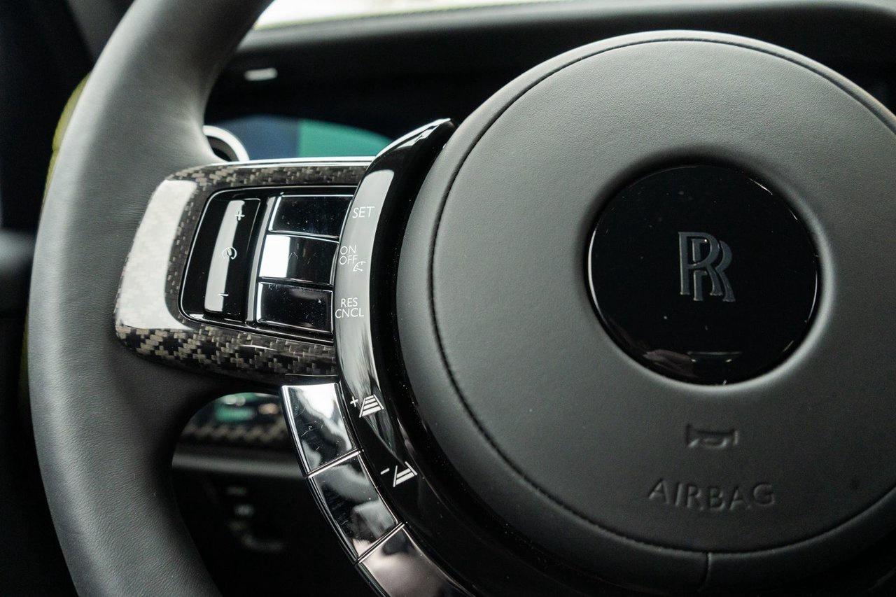 2025 Rolls-Royce Cullinan Black Badge Photo