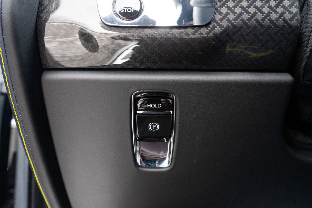 2025 Rolls-Royce Cullinan Black Badge Photo