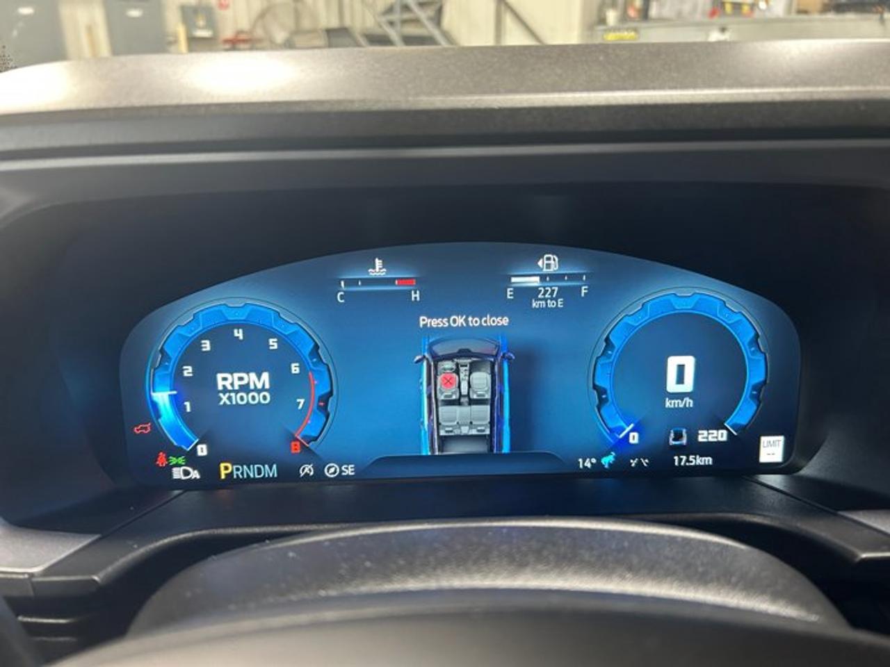 13643477