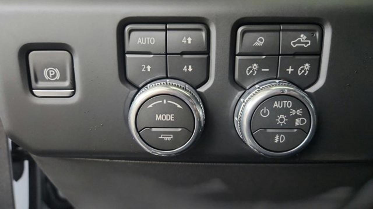 13643540