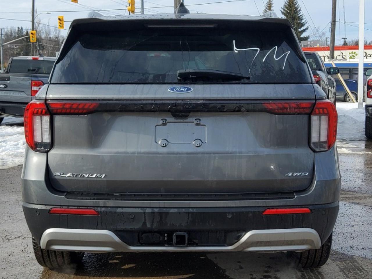 2026 Ford Explorer Platinum Photo