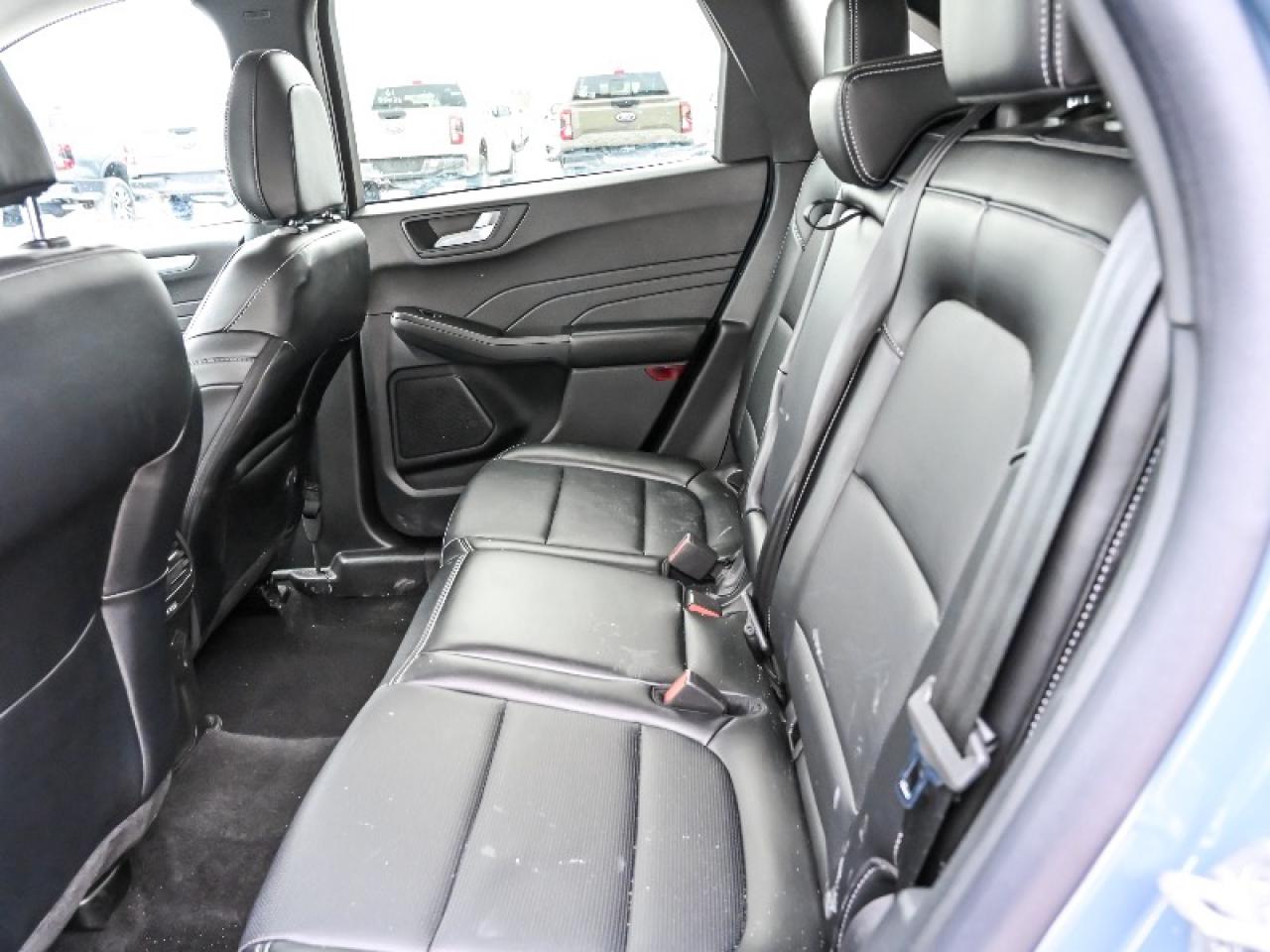 2025 Ford Escape Platinum Photo