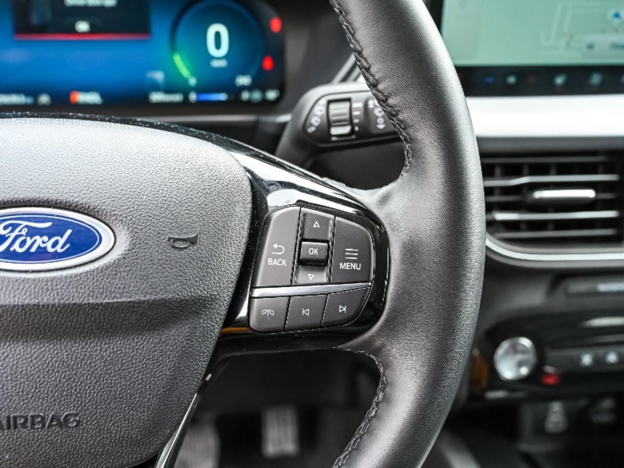 2025 Ford Escape Platinum Photo