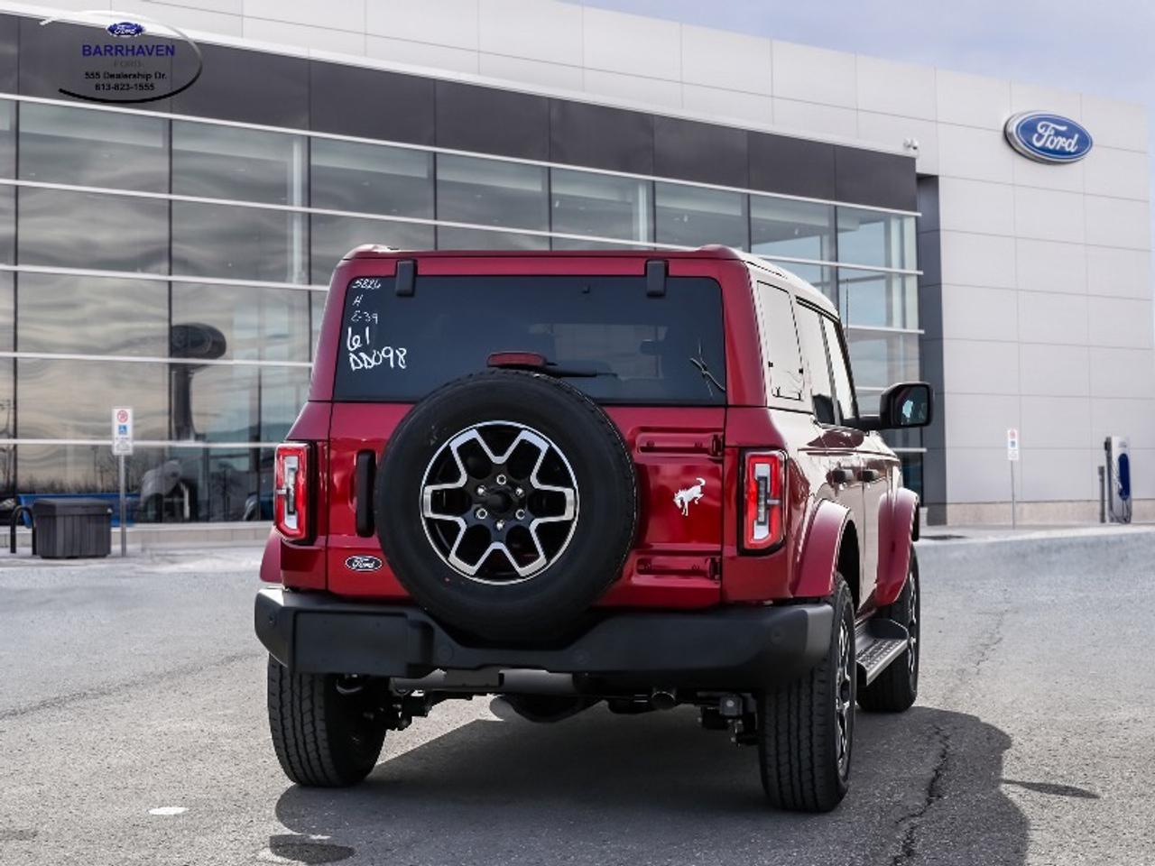 2026 Ford Bronco Outer Banks Photo