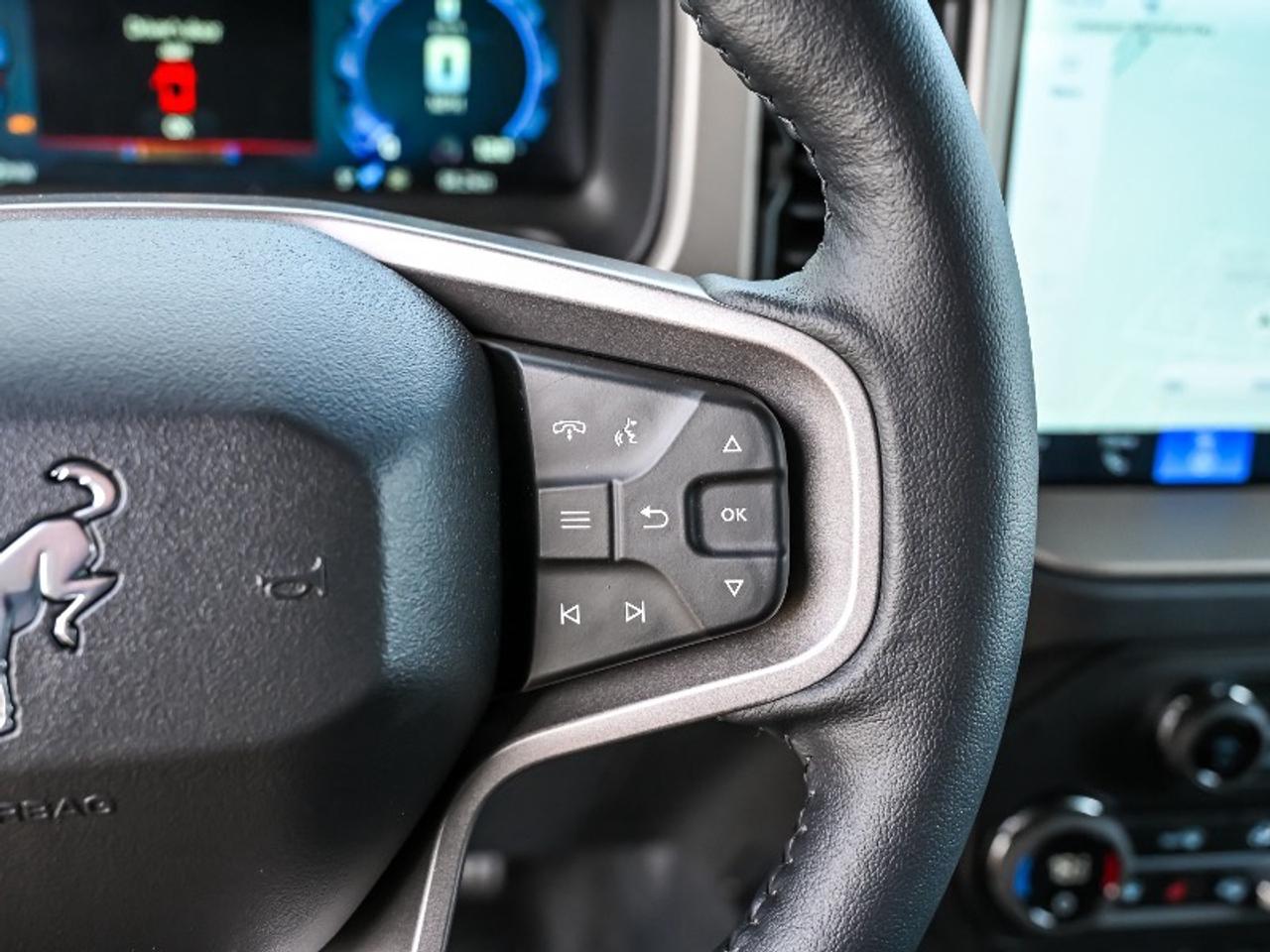 2026 Ford Bronco Outer Banks Photo