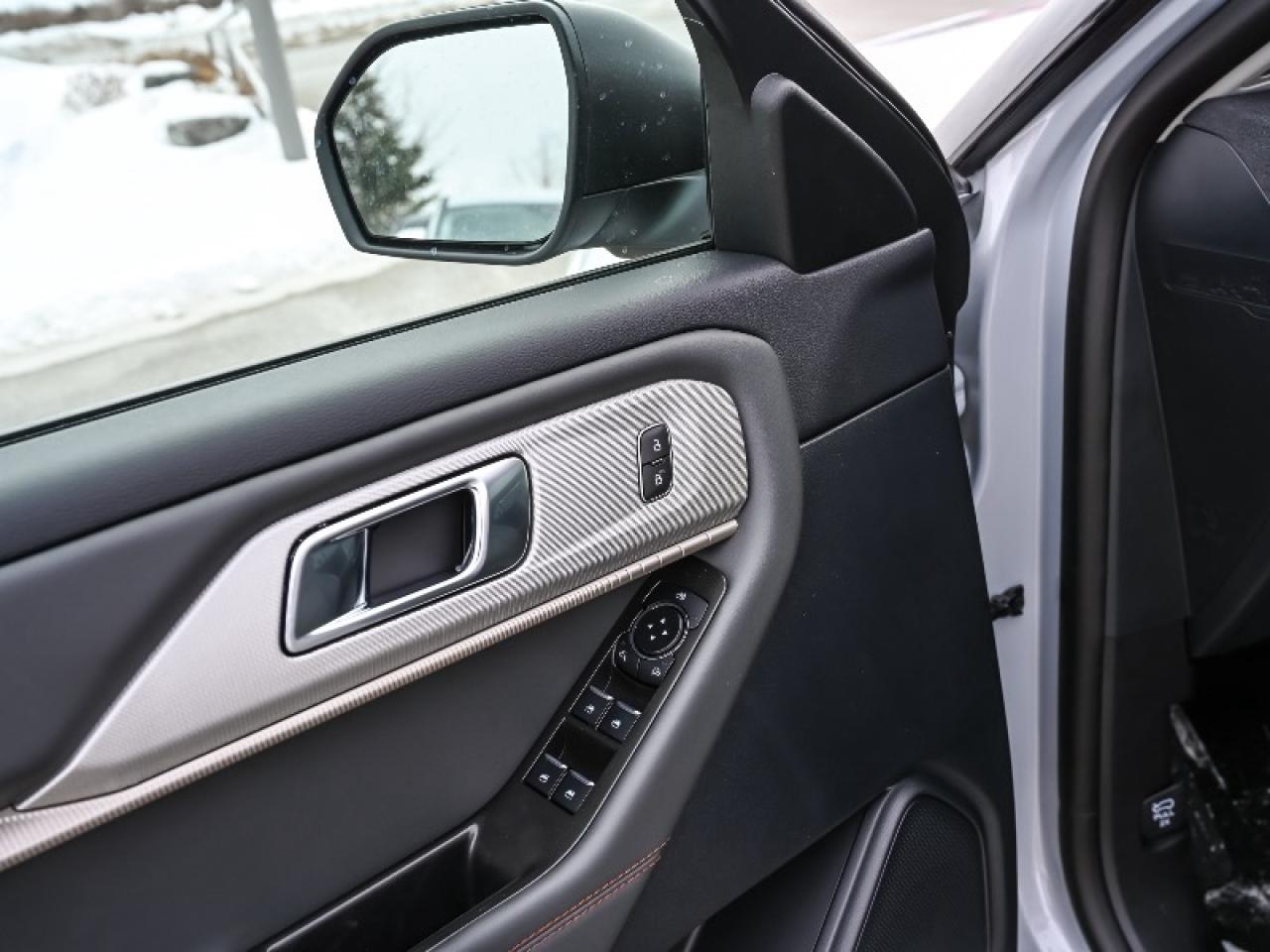 2026 Ford Explorer Active w/200A Pkg Photo