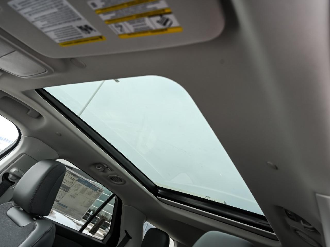 2026 Ford Explorer Active w/200A Pkg Photo