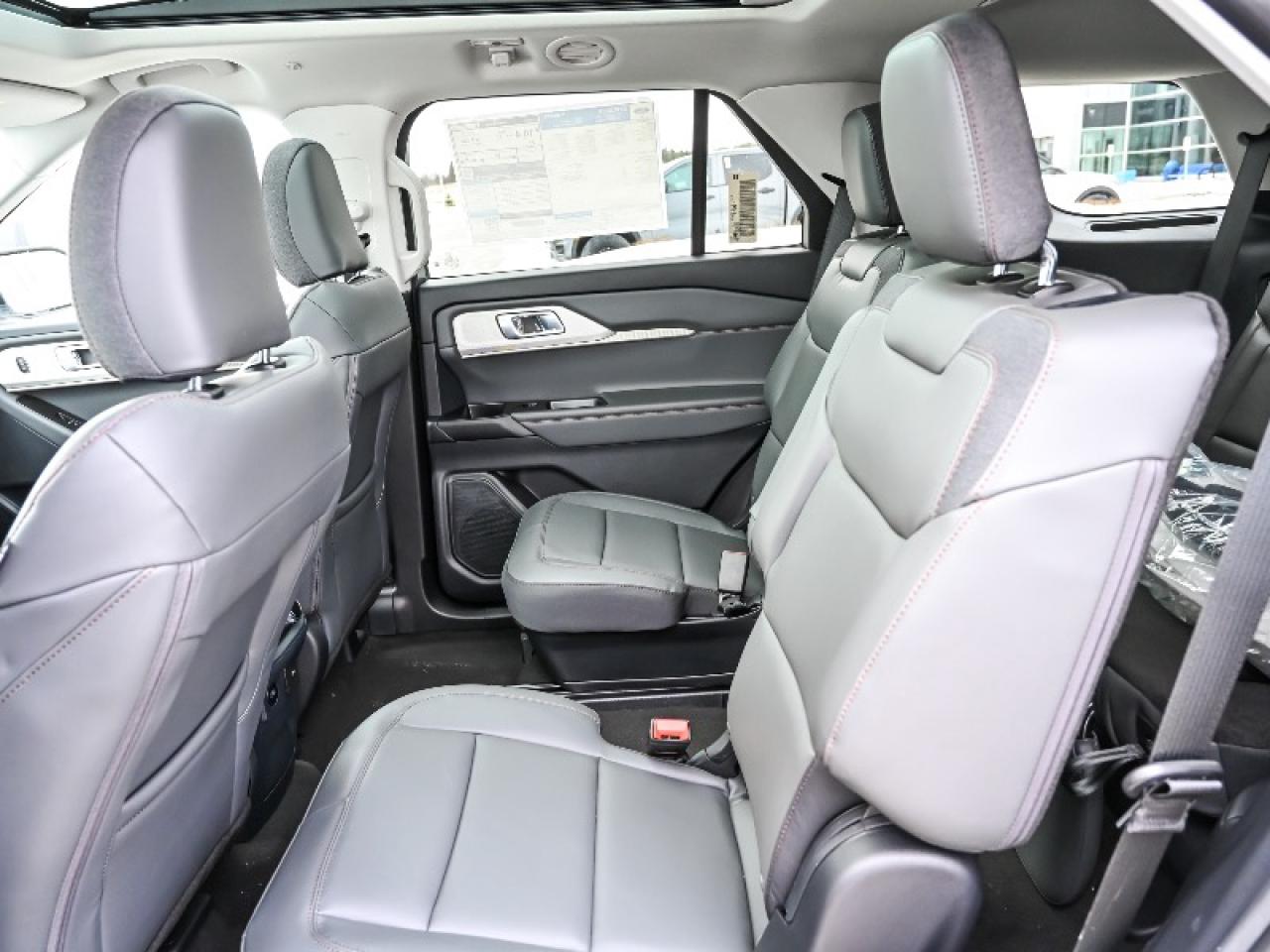 2026 Ford Explorer Active w/200A Pkg Photo