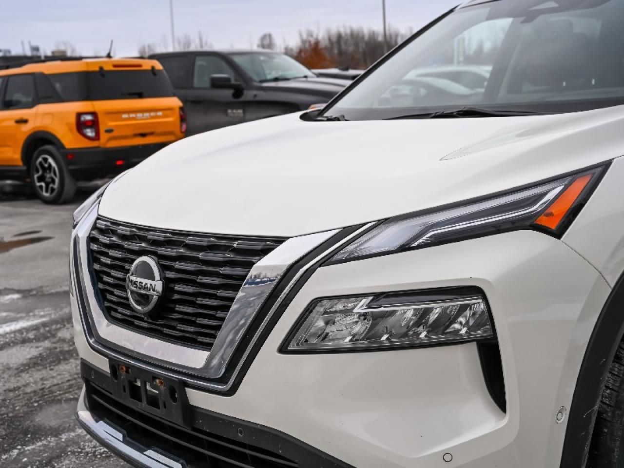 2021 Nissan Rogue Platinum Photo