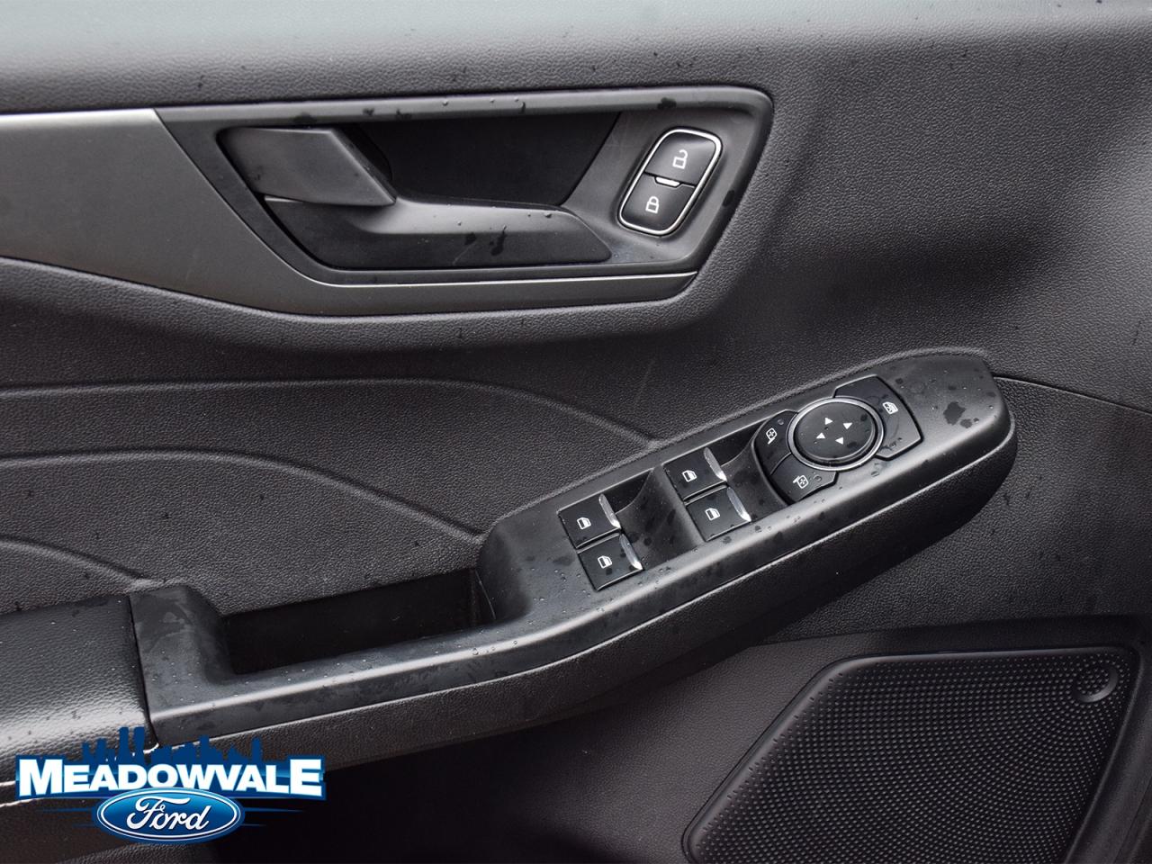 2023 Ford Escape Active Photo