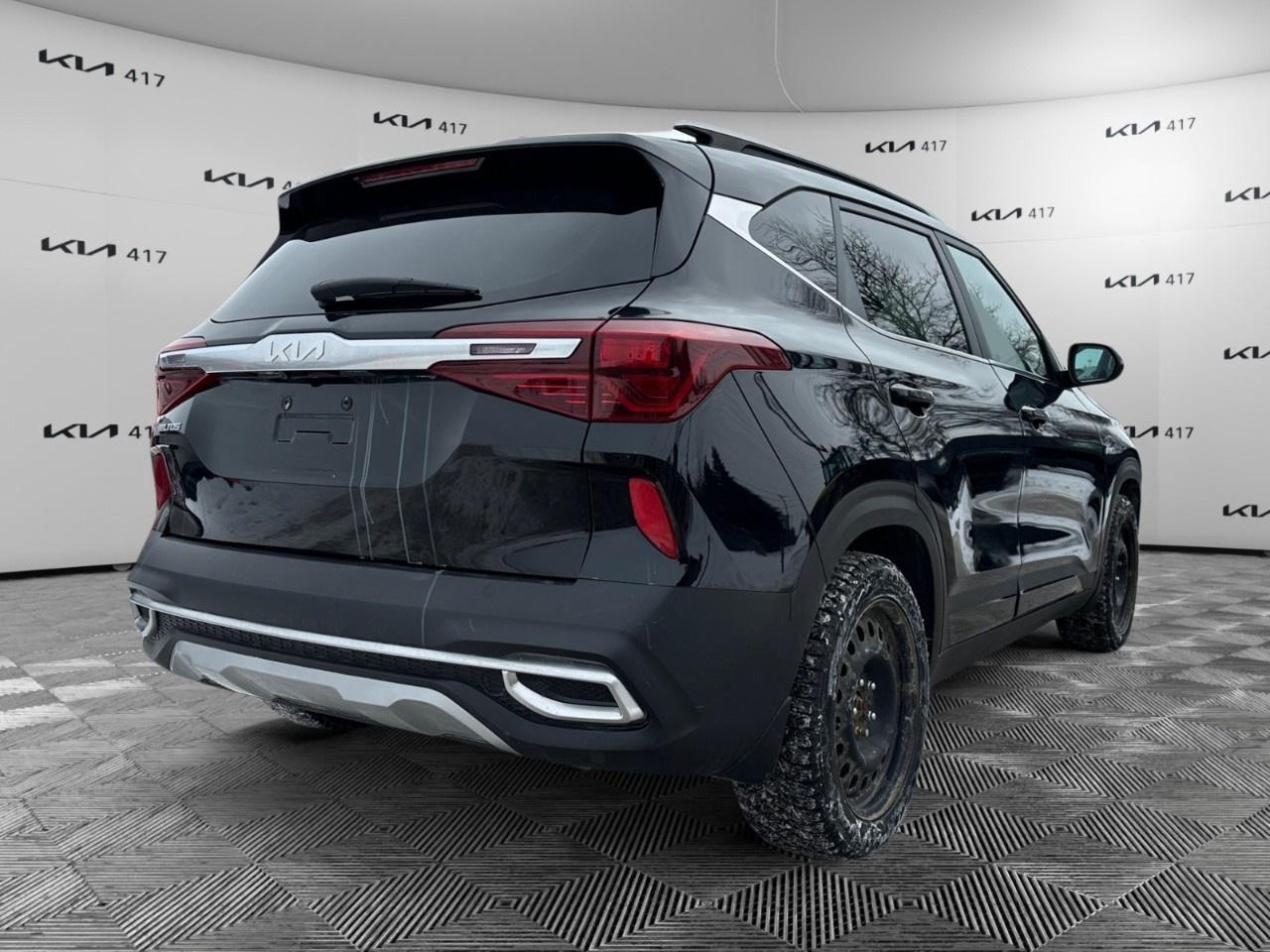 2023 Kia Seltos EX AWD Photo