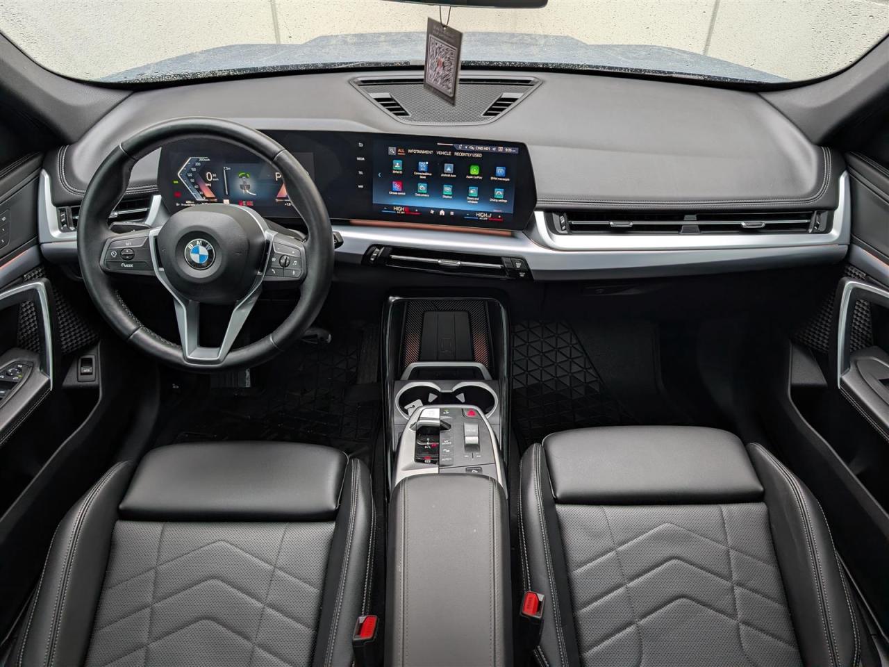2025 BMW X1 xDrive28i - PANO ROOF - LEATHER - TECH FEATS Photo