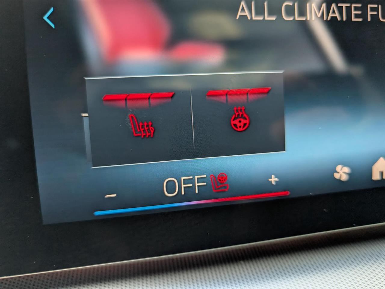 2025 BMW X1 xDrive28i - PANO ROOF - LEATHER - TECH FEATS Photo