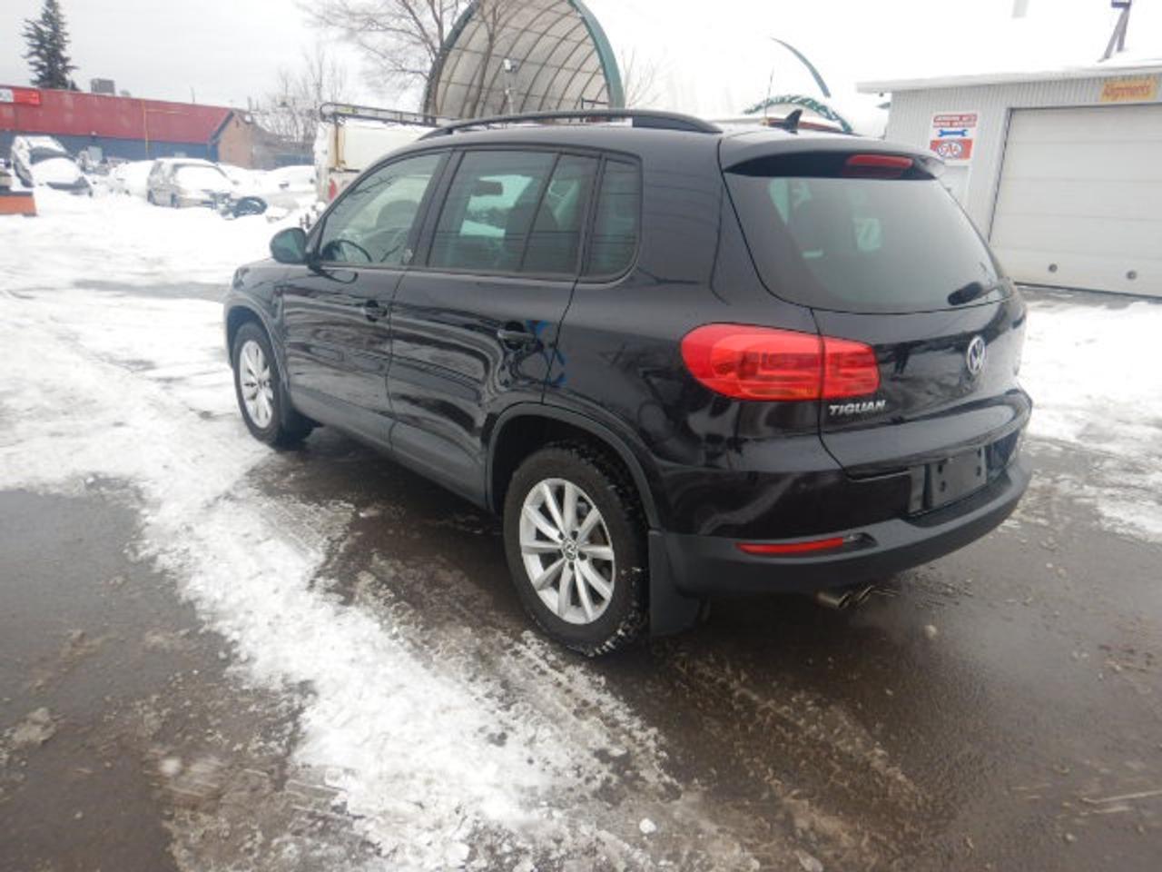 2017 Volkswagen Tiguan Wolfsburg Edition Photo4