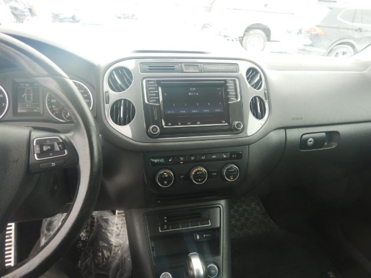 2017 Volkswagen Tiguan Wolfsburg Edition Photo