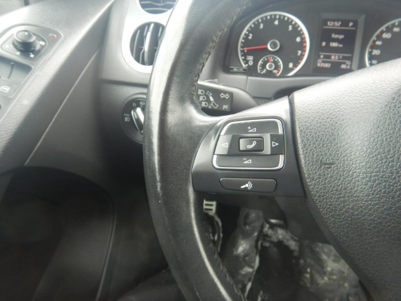 2017 Volkswagen Tiguan Wolfsburg Edition Photo