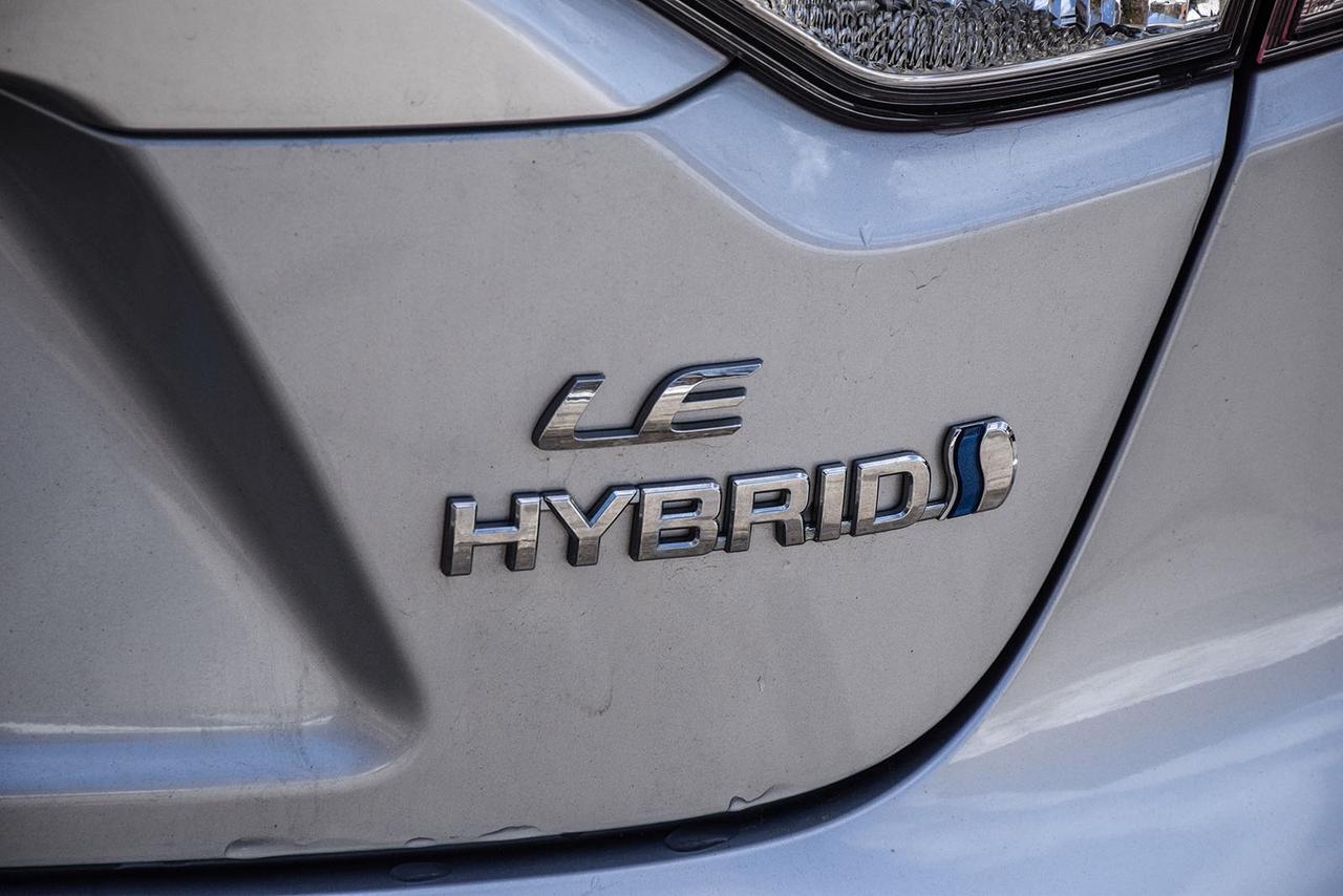 2023 Toyota Corolla Hybrid LE No Accident Carplay Lane Assist Heated Seats Photo