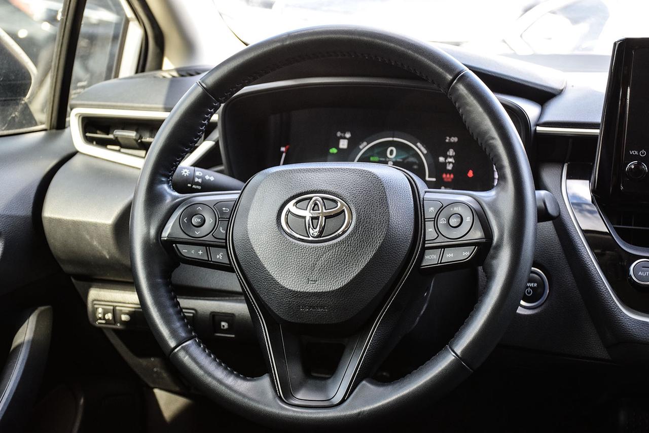 2023 Toyota Corolla Hybrid LE No Accident Carplay Lane Assist Heated Seats Photo