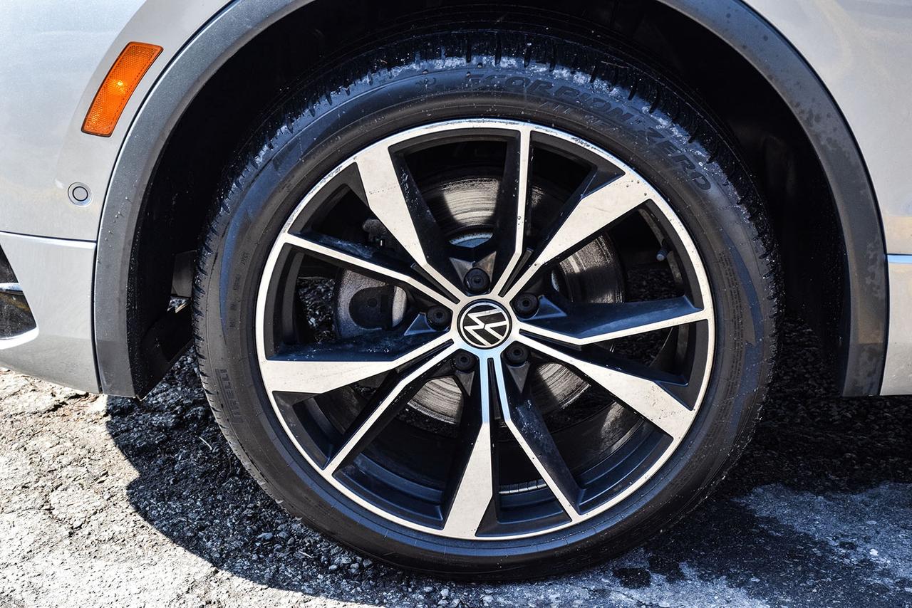 2022 Volkswagen Tiguan Highline R-Line No Accident Fender Panoroof Leathe Photo