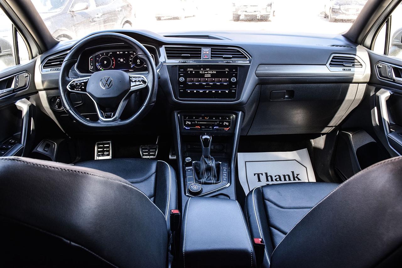 2022 Volkswagen Tiguan Highline R-Line No Accident Fender Panoroof Leathe Photo