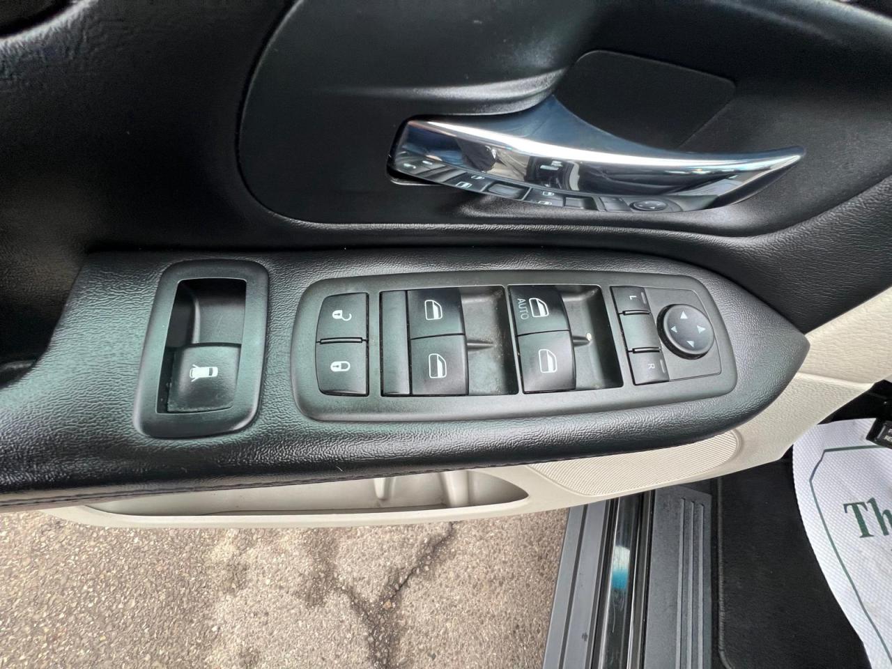 2016 Dodge Grand Caravan CANADA VALUE PACKAGE Photo