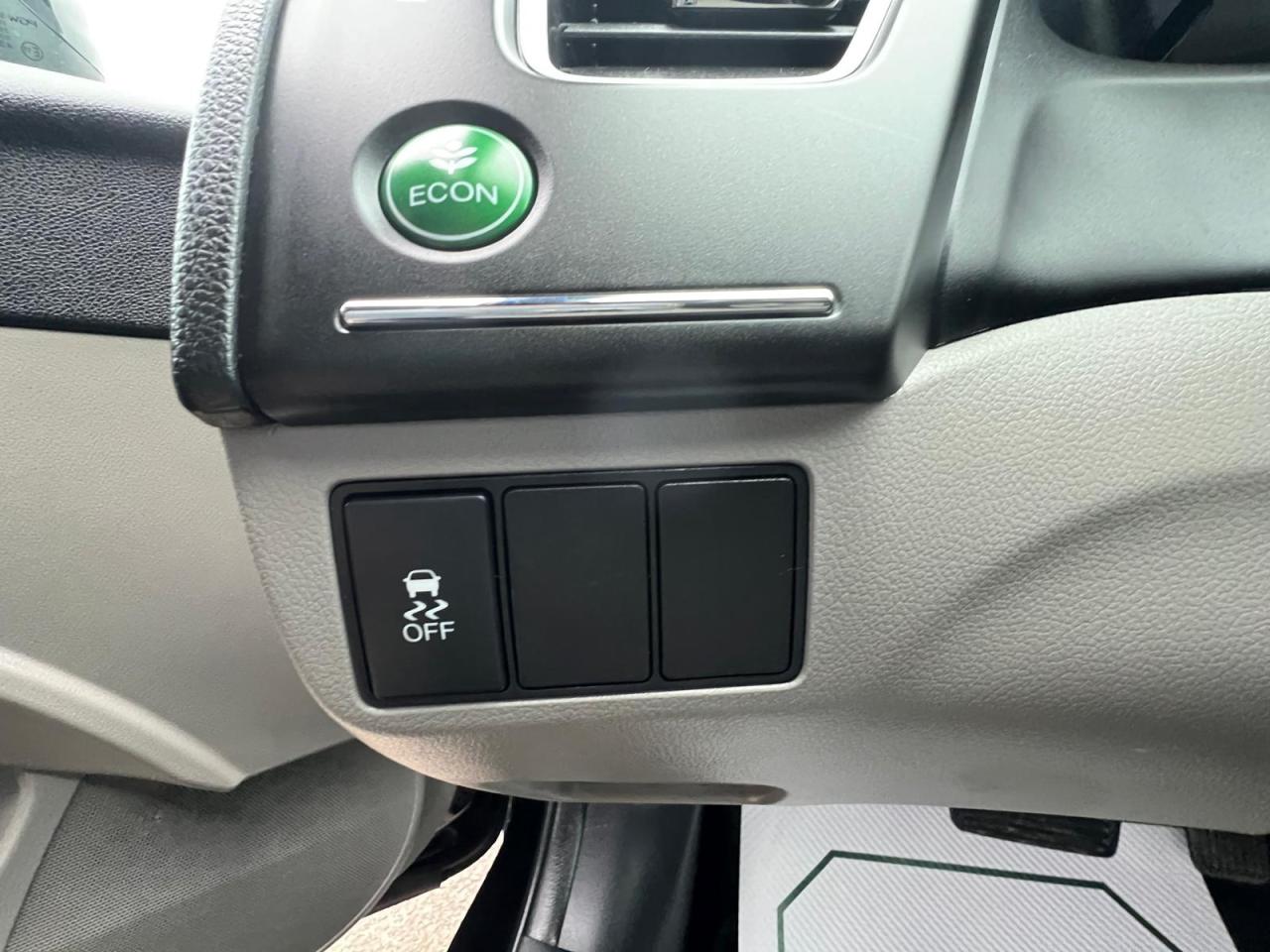 2015 Honda Civic LX Photo