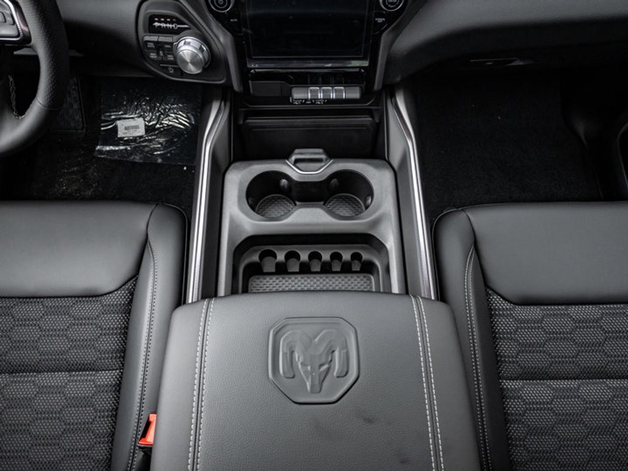2026 RAM 1500 SPORT Photo