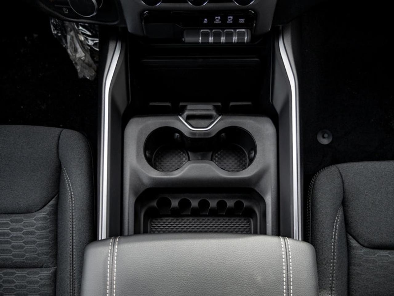 2026 RAM 1500 Express Photo