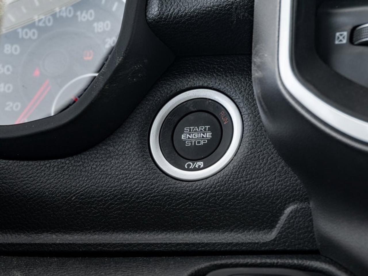 2026 RAM 1500 Express Photo