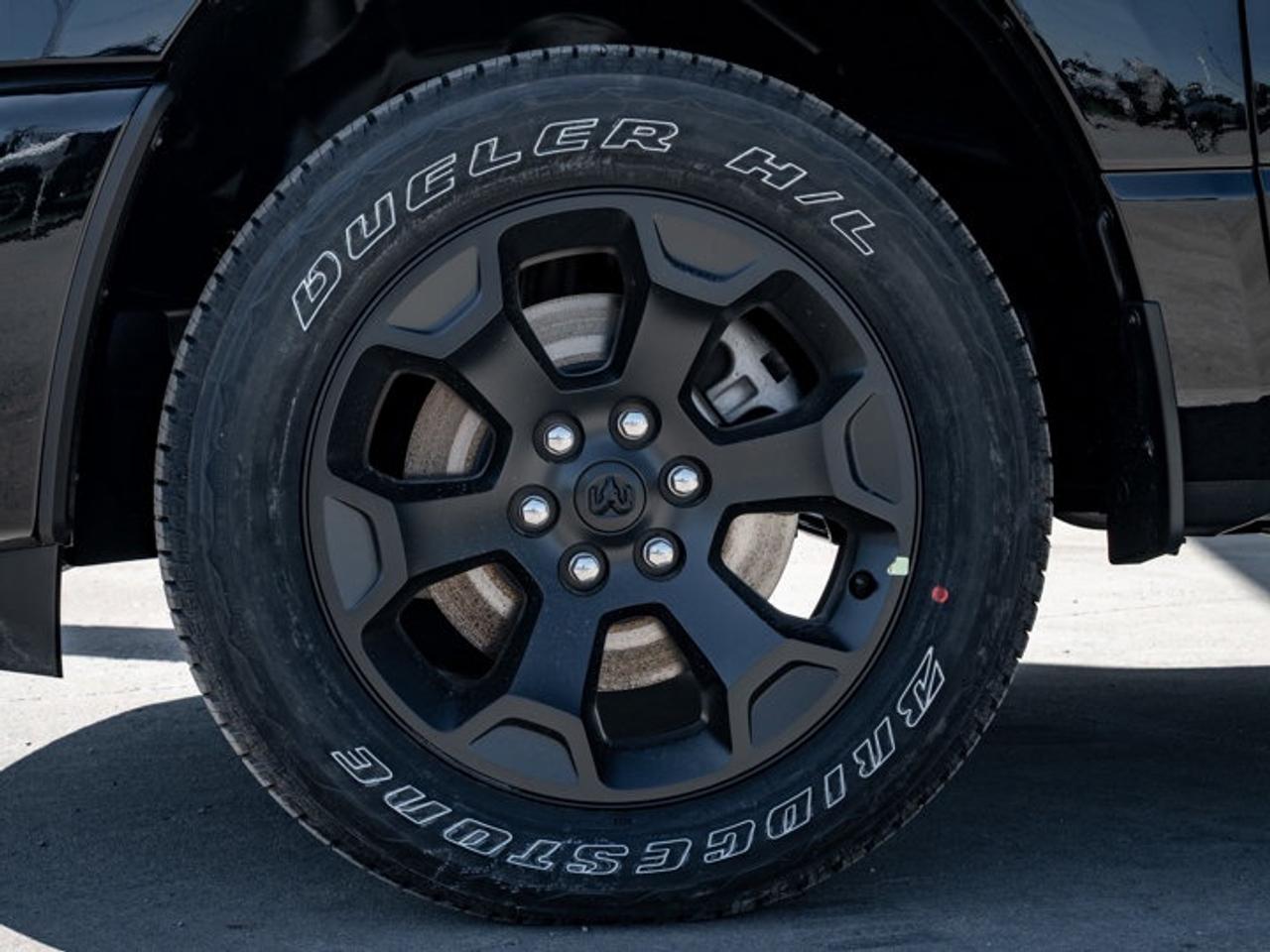 2026 RAM 1500 Express Photo