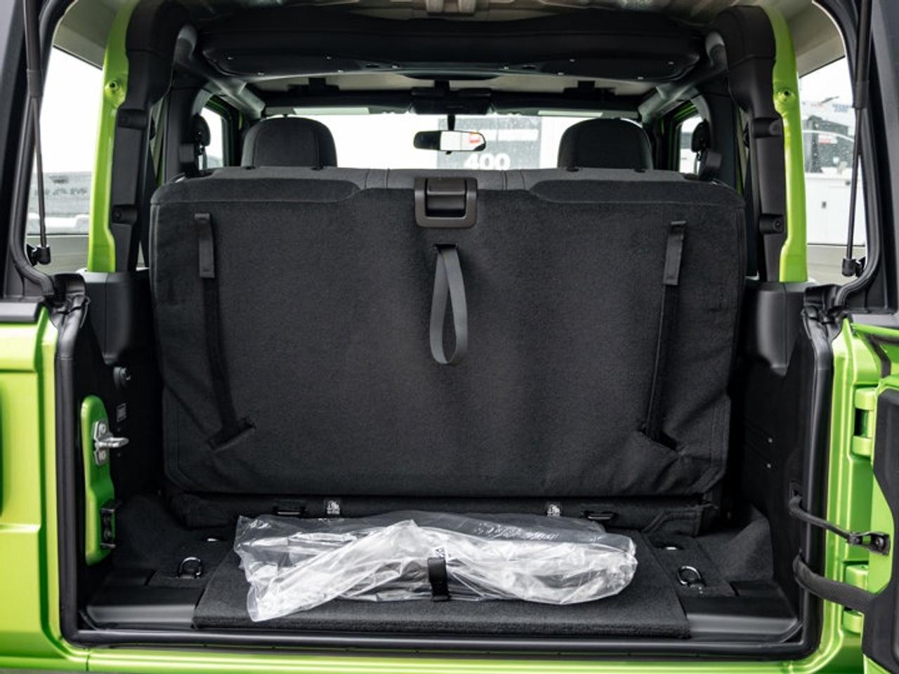 2026 Jeep Wrangler SPORT Photo