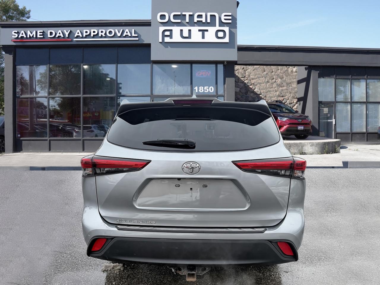 2020 Toyota Highlander L FWD V6 Photo