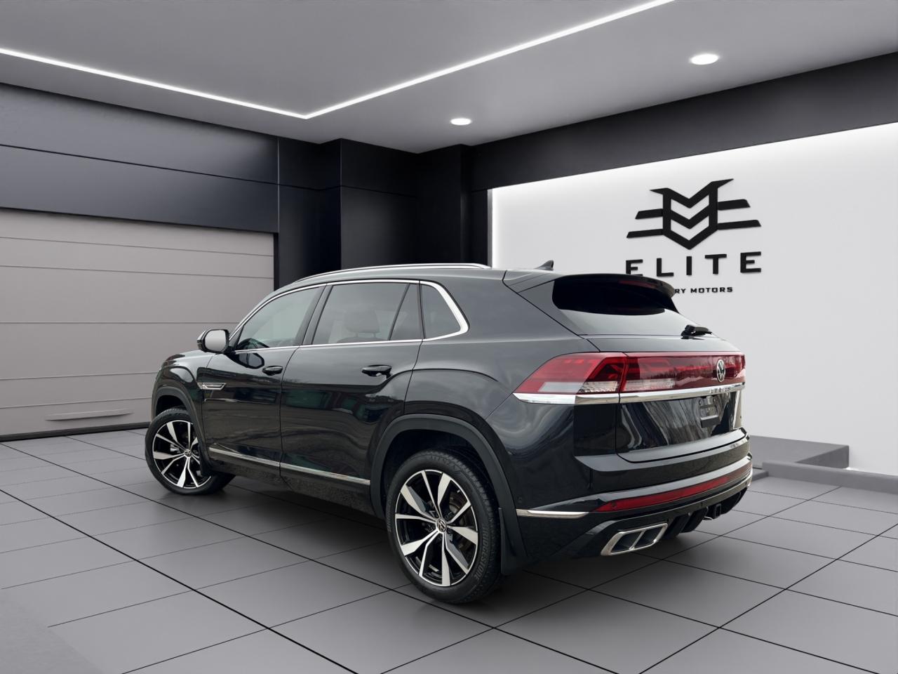 2024 Volkswagen Atlas Cross Sport R-LINE - CROSS SPORT EXECLINE PKG - LEATHER !!! Photo4