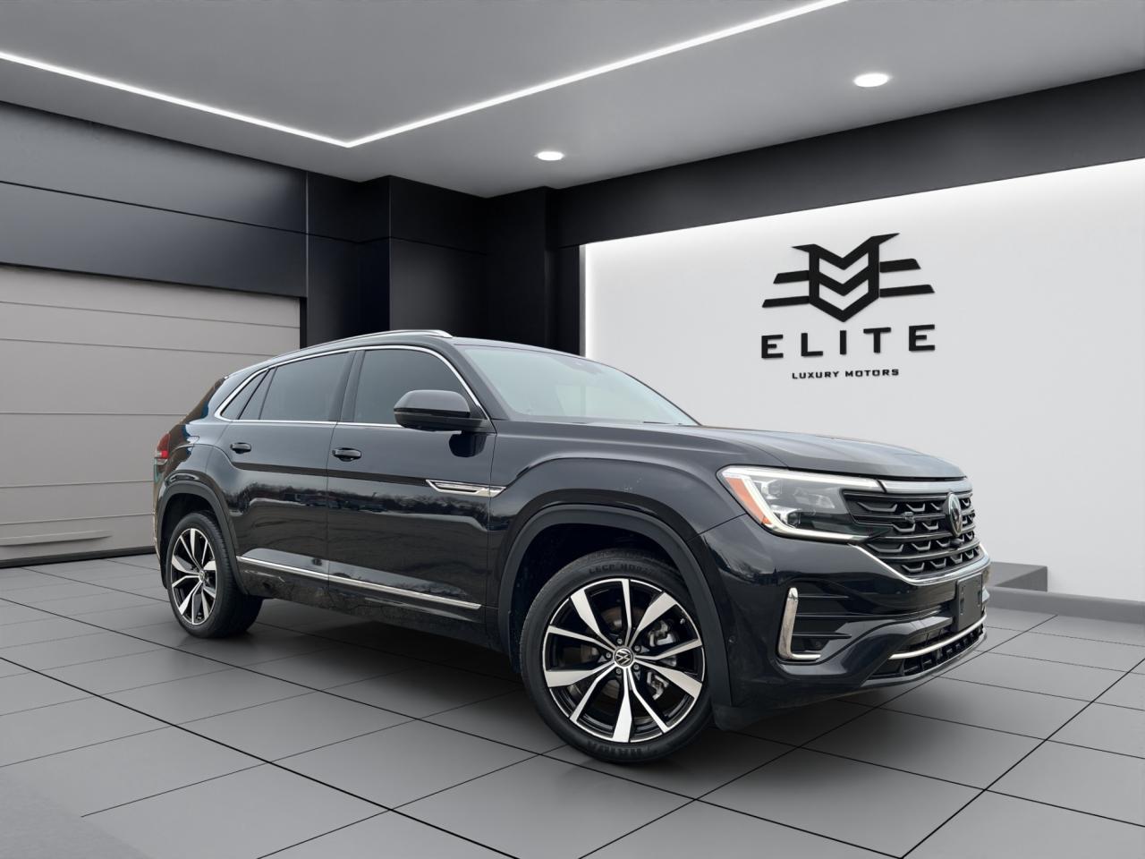 2024 Volkswagen Atlas Cross Sport R-LINE - CROSS SPORT EXECLINE PKG - LEATHER !!! Photo