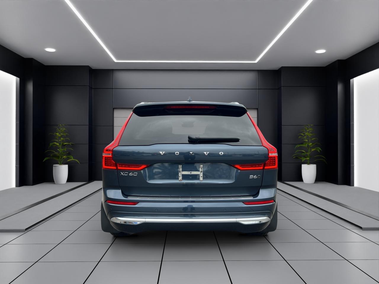 2022 Volvo XC60 B6 AWD INSCRIPTION PKG - LEATHER - MOONROOF !! Photo