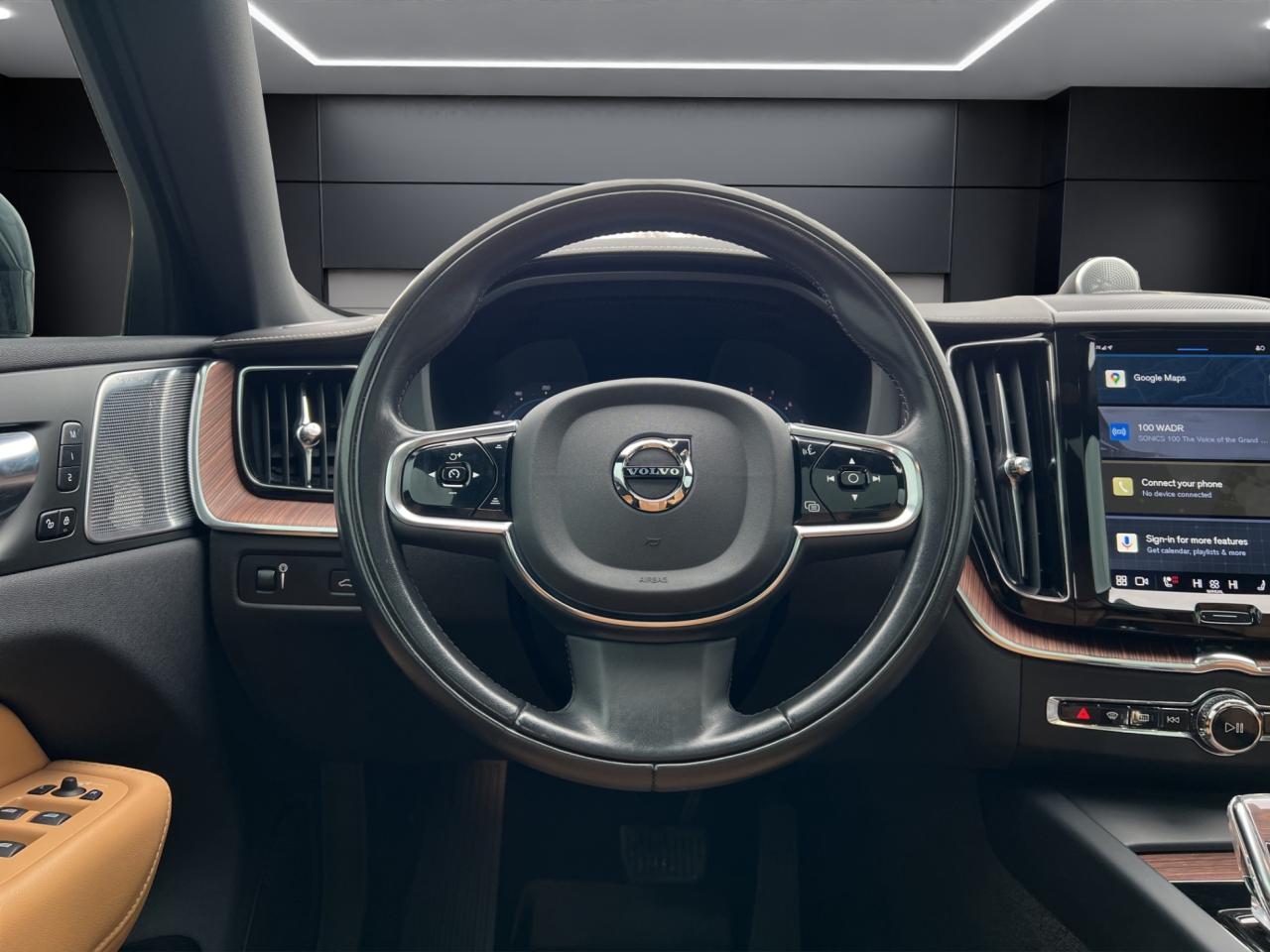 2022 Volvo XC60 B6 AWD INSCRIPTION PKG - LEATHER - MOONROOF !! Photo