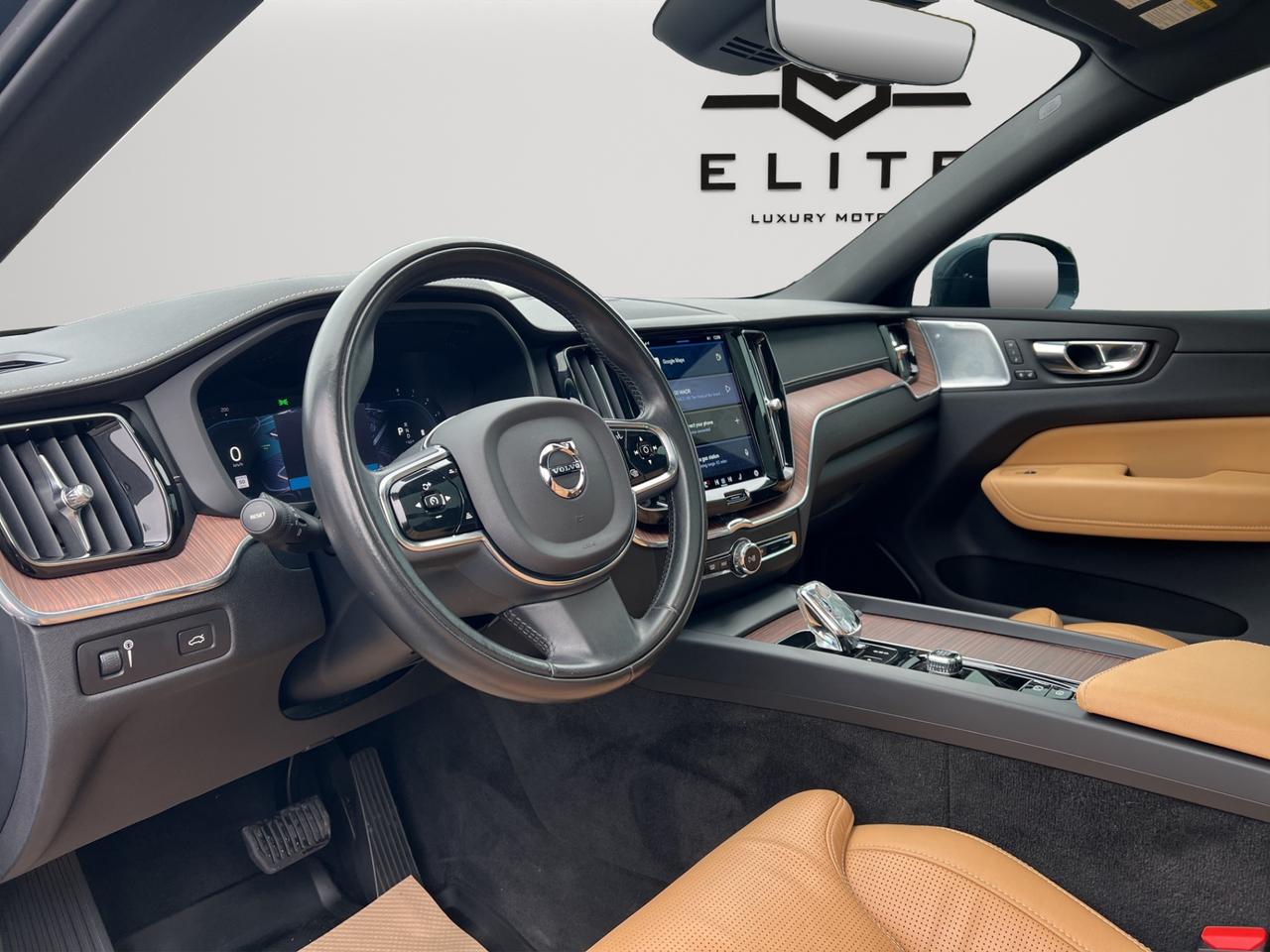 2022 Volvo XC60 B6 AWD INSCRIPTION PKG - LEATHER - MOONROOF !! Photo