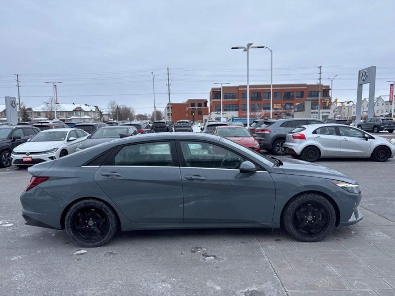 2021 Hyundai Elantra Ultimate IVT  - Sunroof -  Leather Seats Photo4