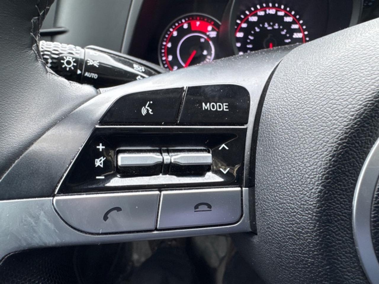 2021 Hyundai Elantra Ultimate IVT  - Sunroof -  Leather Seats Photo