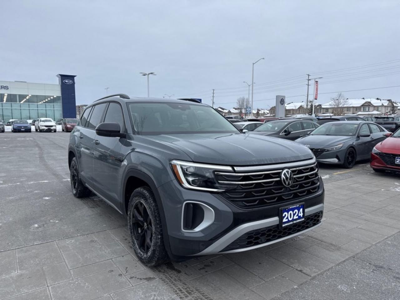 2024 Volkswagen Atlas Peak Edition 2.0 TSI  - Sunroof Photo